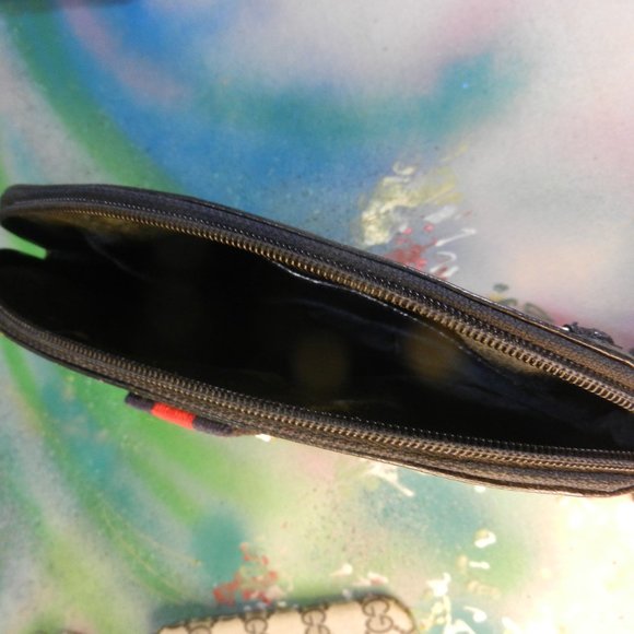 Gucci VTG collectible crossbody purse cream navy logo canvas curved shoulder bag - Picture 16 of 16